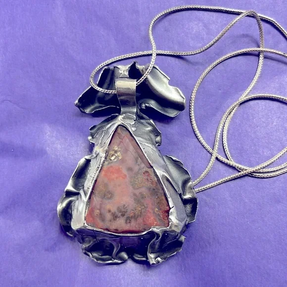 MCM Scandinavian Made Amethyst Pendant - Picture 3 of 4